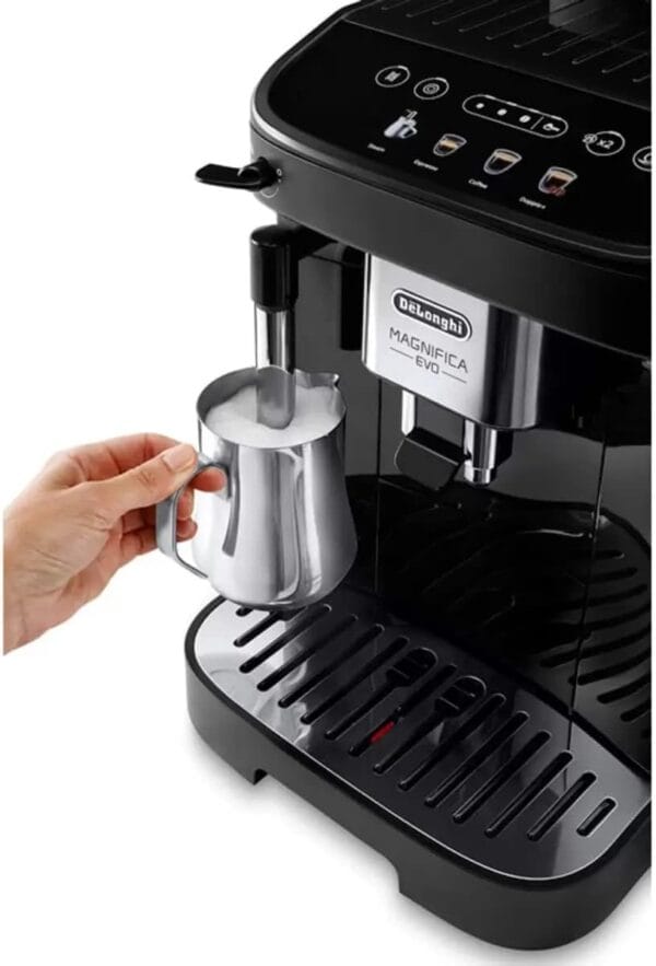 DeLonghi Magnifica Evo Bean to Cup Coffee Machine